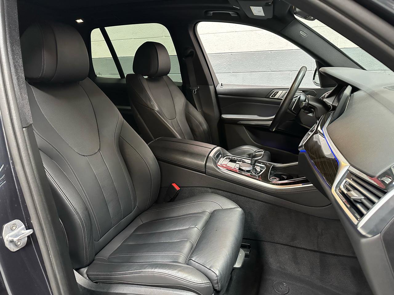 Used 2019 BMW X5 xDrive40i w/ Convenience Package image 9