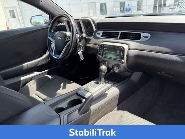 Used 2015 Chevrolet Camaro LT RWD image 14