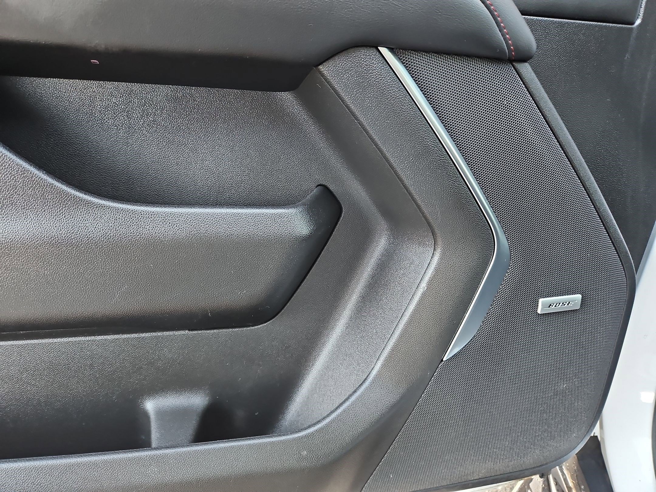 Used 2021 Chevrolet Tahoe RST AWD/4WD image 16