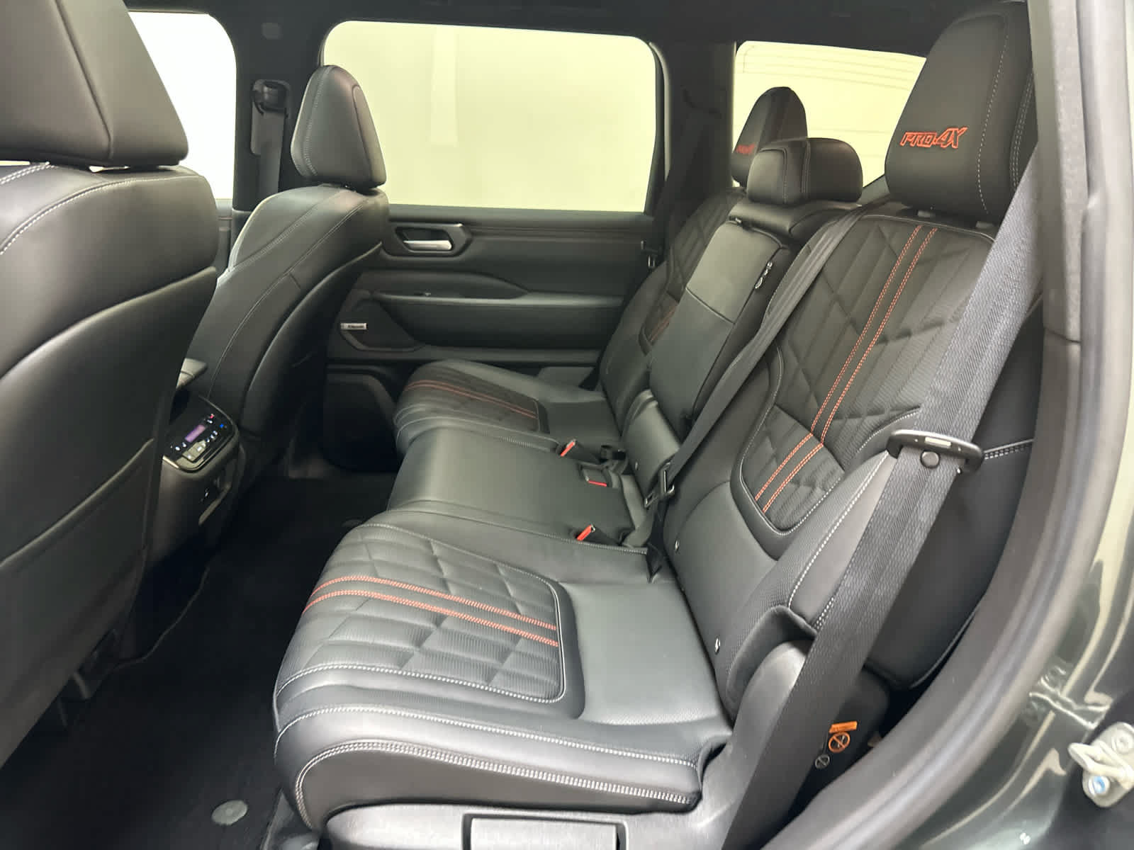 Certified 2025 Nissan Armada PRO-4X w/ Pro-4X Premium Package AWD/4WD image 16