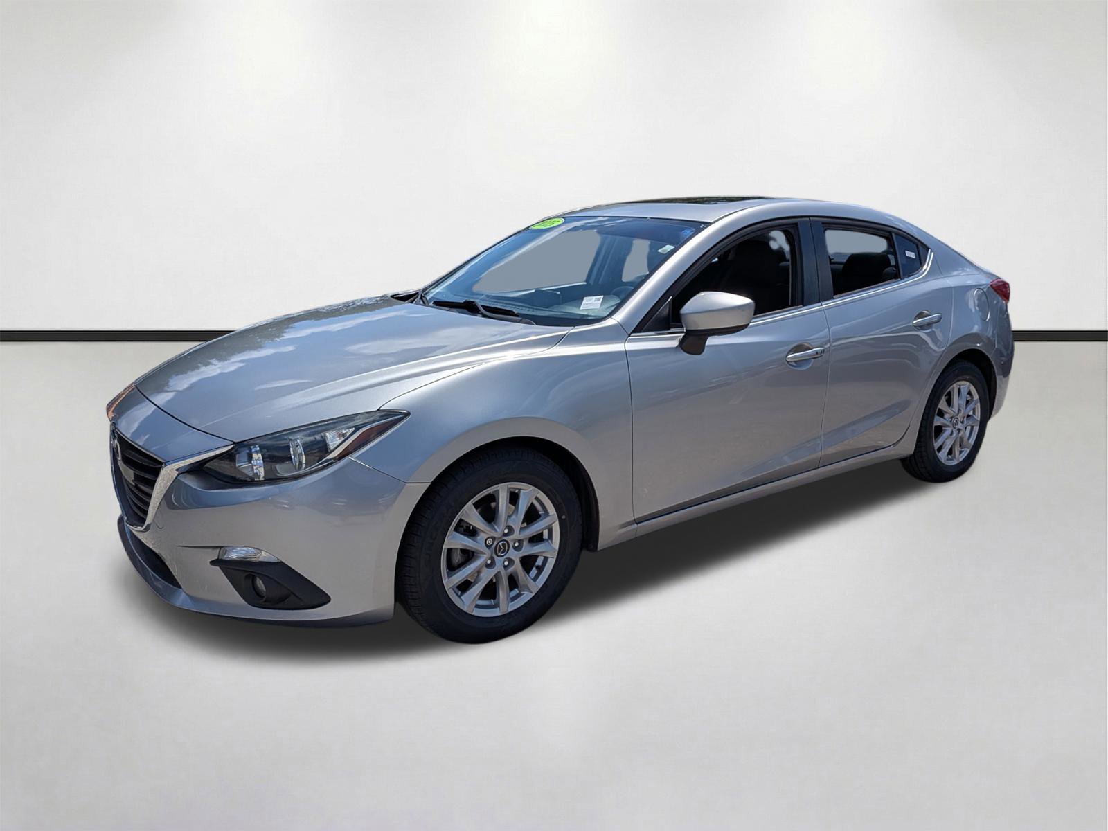 Used 2015 MAZDA MAZDA3 i Touring w/ Technology Package FWD image 8