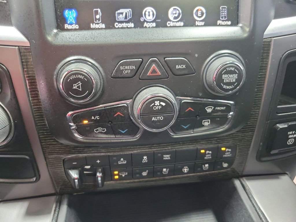Used 2016 RAM 1500 Limited RWD image 5
