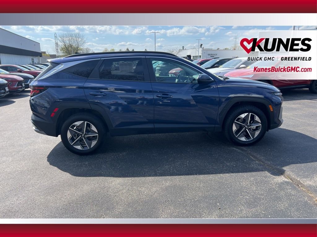 Used 2025 Hyundai Tucson SEL AWD/4WD image 4