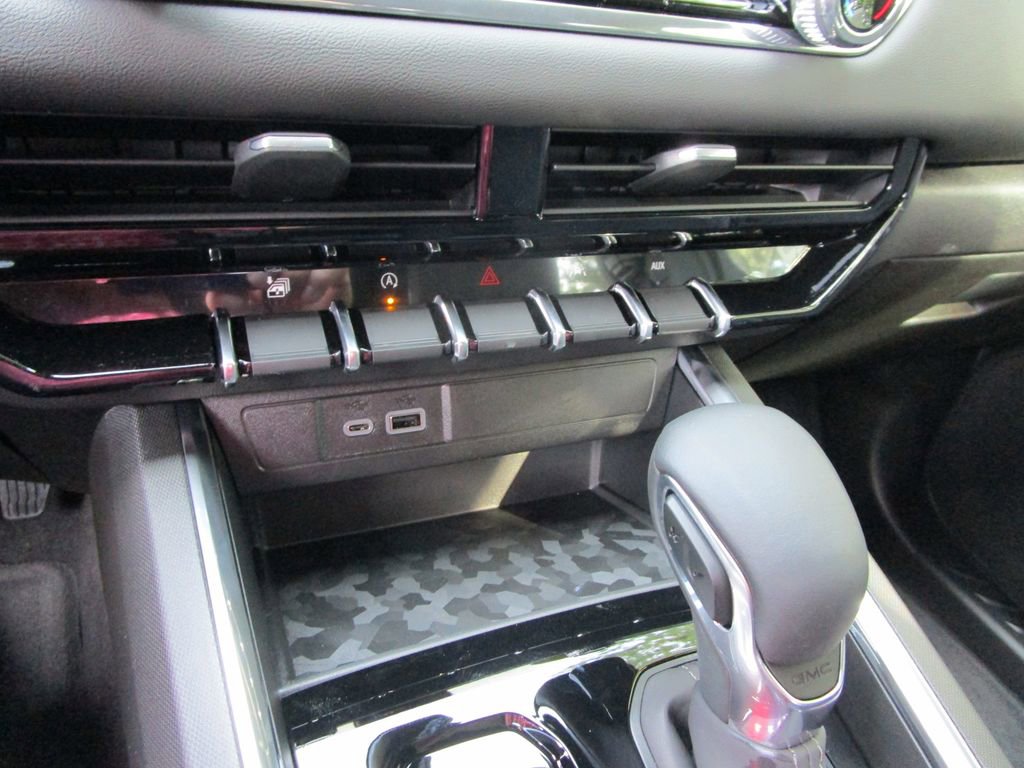 New 2026 GMC Canyon Elevation AWD/4WD image 30