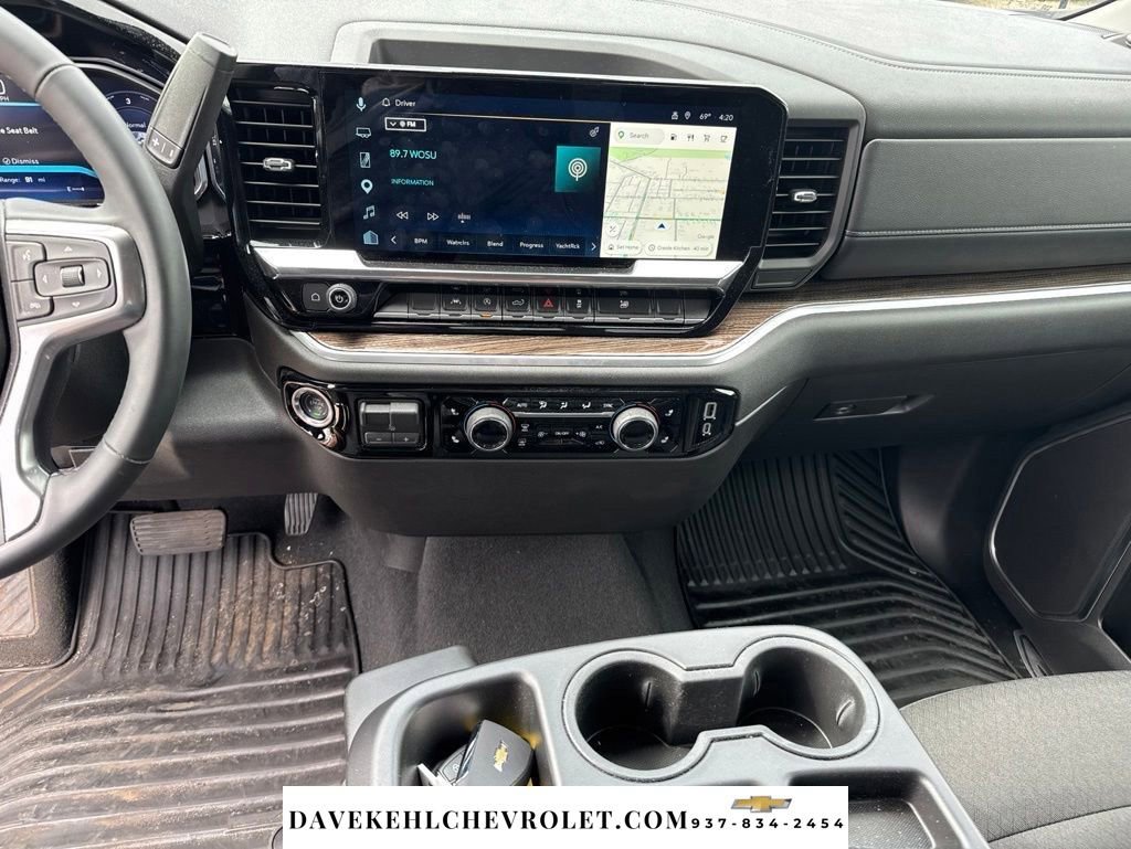 Used 2026 Chevrolet Silverado 1500 LT AWD/4WD image 12