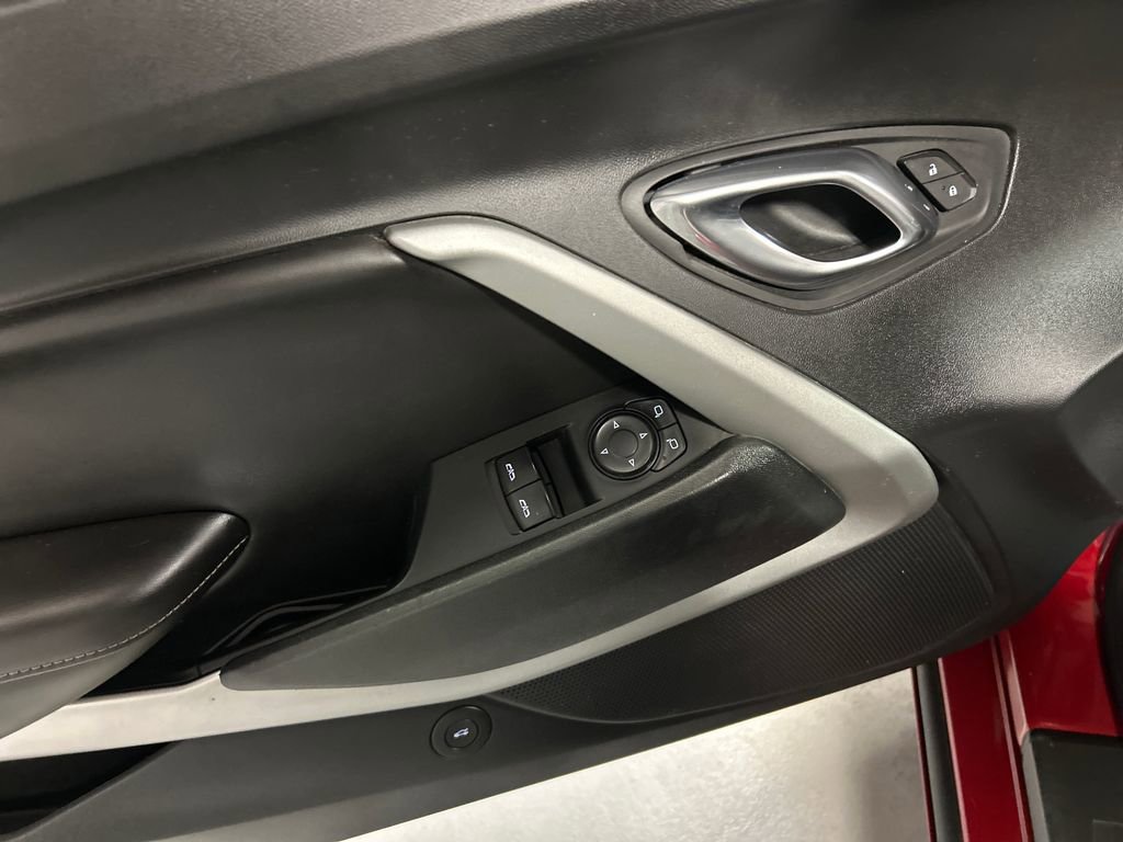 Used 2018 Chevrolet Camaro LT image 13