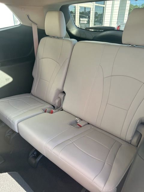Certified 2023 Buick Enclave Essence w/ Experience Buick Package AWD/4WD image 8