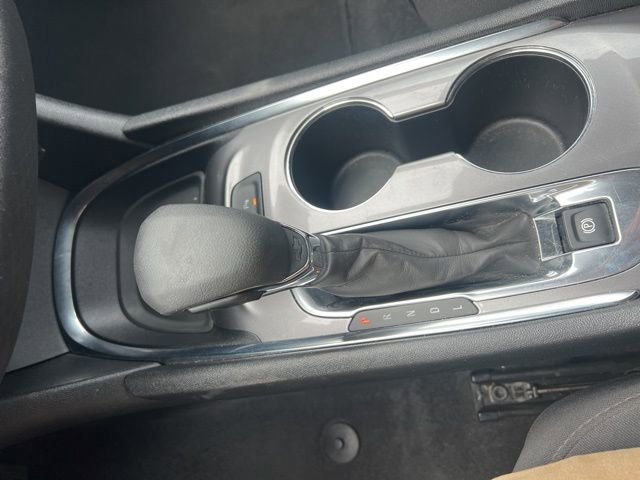 Used 2024 Chevrolet Malibu LT image 18