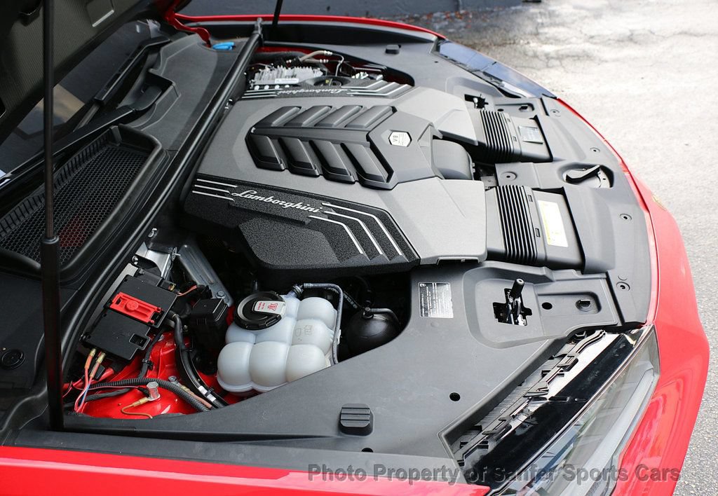 Used 2024 Lamborghini Urus S AWD/4WD image 14