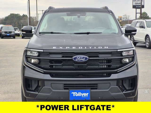 New 2025 Ford Expedition Active RWD image 3