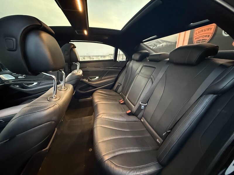 Used 2018 Mercedes-Benz S 450 Sedan image 30