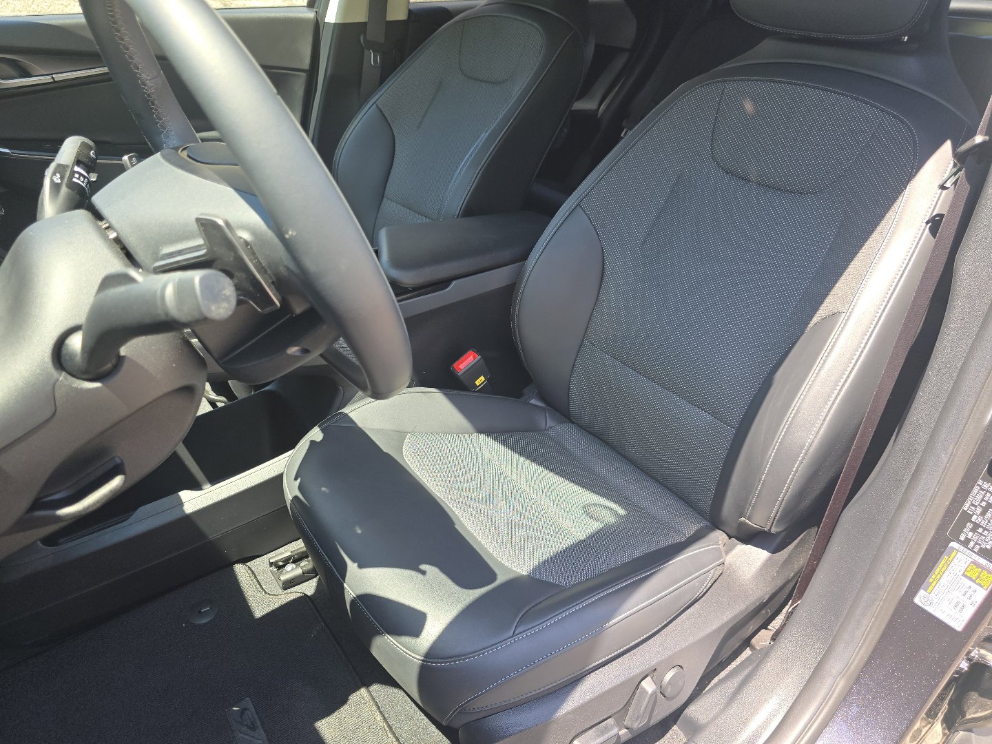 Used 2025 Kia EV6 Light w/ Light LR Technology Package AWD/4WD image 23