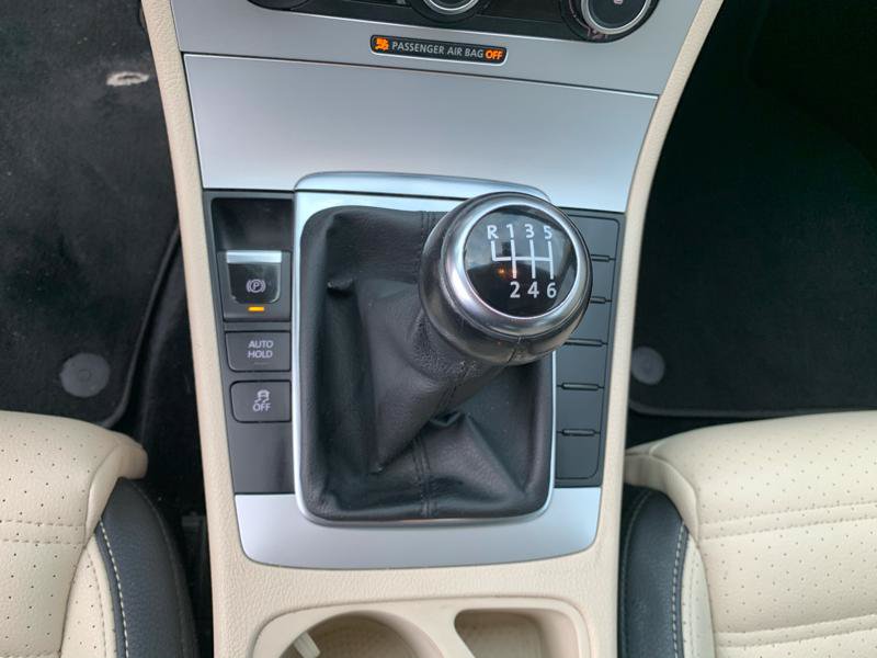 Used 2012 Volkswagen CC Sport FWD image 21