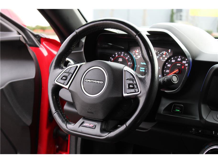 Used 2018 Chevrolet Camaro SS image 16