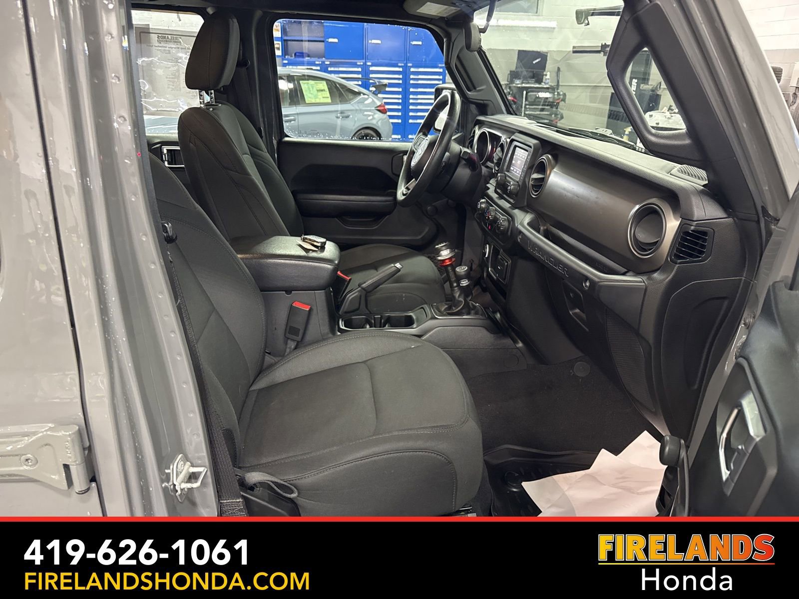 Used 2020 Jeep Wrangler Unlimited Sport image 35