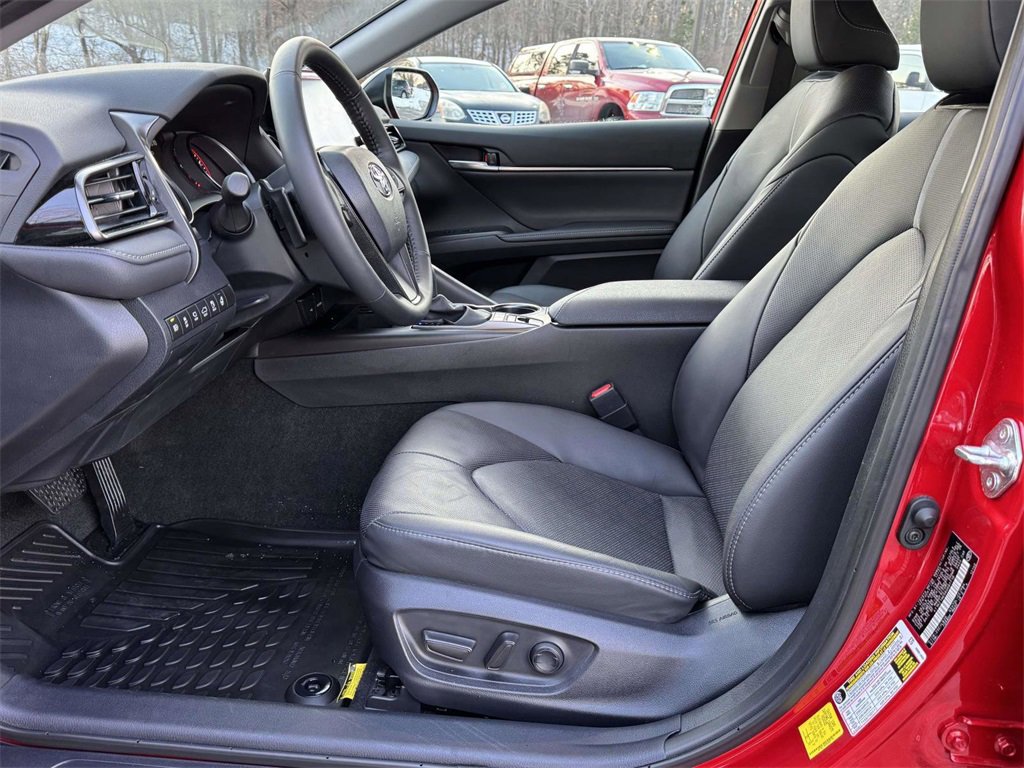 Used 2024 Toyota Camry XSE image 21