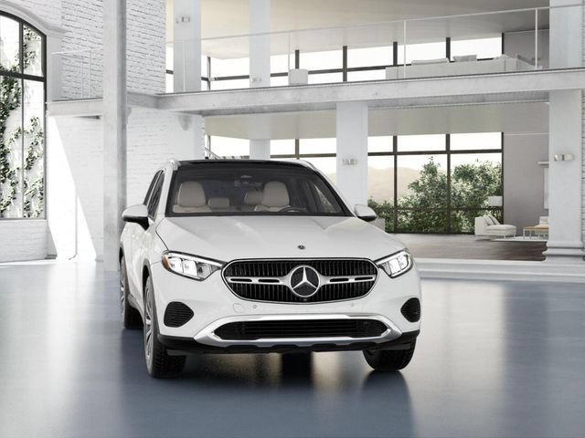 Used 2026 Mercedes-Benz GLC 300 4MATIC image 8