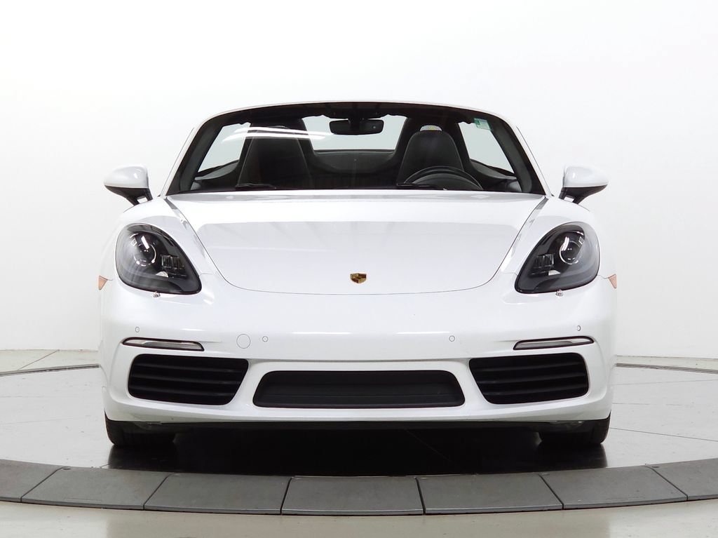 Used 2019 Porsche 718 Boxster RWD image 2