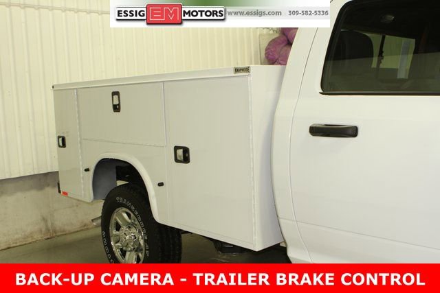 New 2024 RAM 2500 Tradesman w/ Chrome Appearance Group image 2
