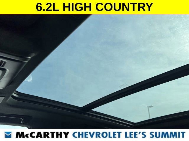 Used 2025 Chevrolet Tahoe High Country image 6