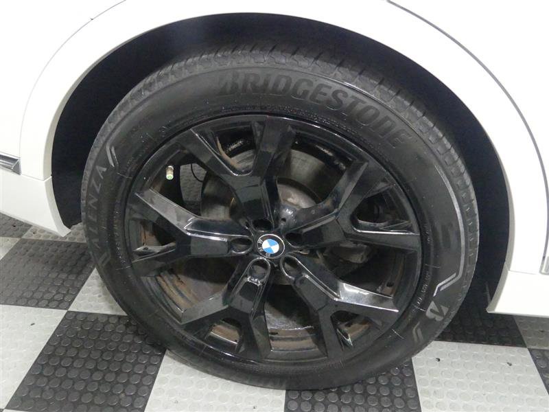 Used 2019 BMW X7 xDrive40i w/ Cold Weather Package AWD/4WD image 15
