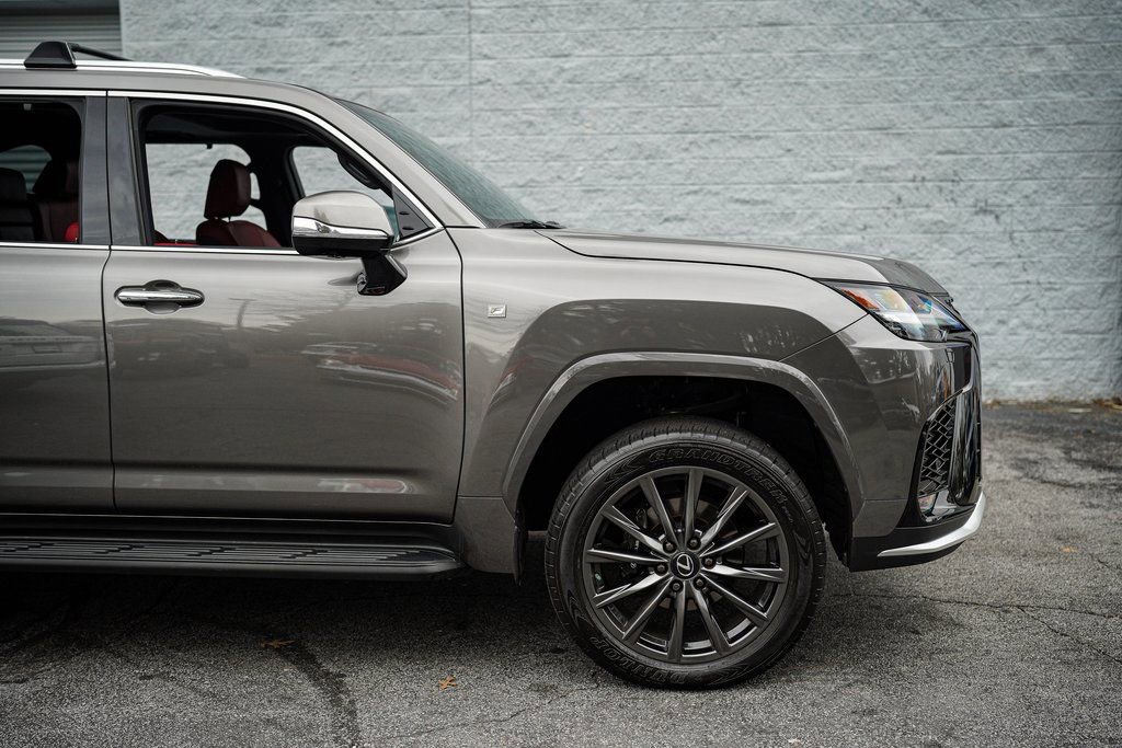 Used 2023 Lexus LX 600 F Sport w/ Accessory Package (Z1) AWD/4WD image 16