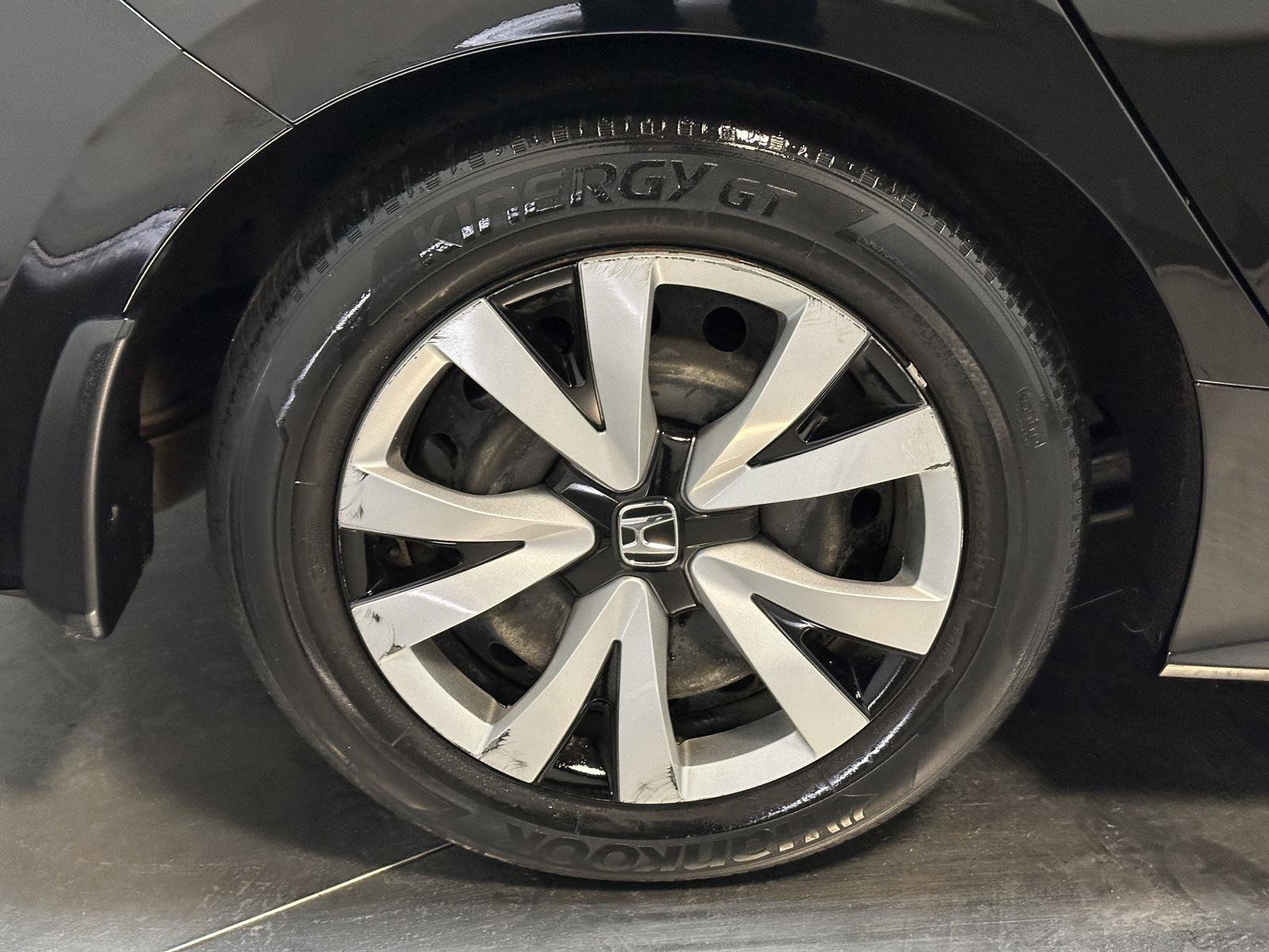 Used 2023 Honda Civic LX image 16