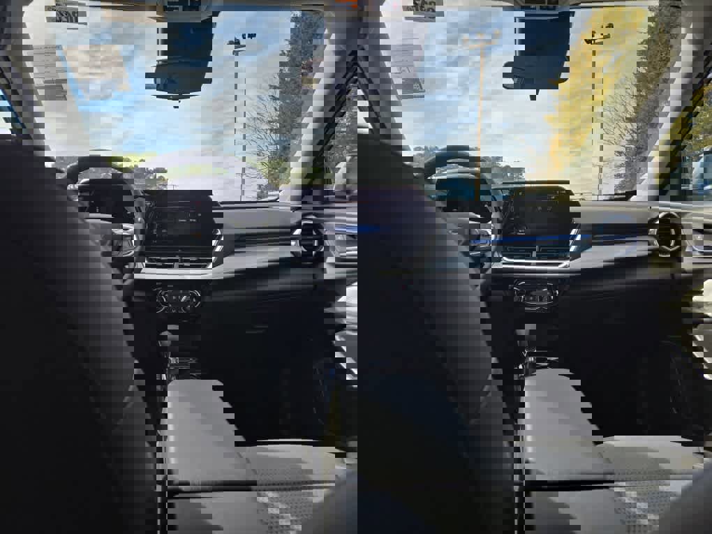 New 2026 Chevrolet Trax LT w/ Driver Confidence Package image 40