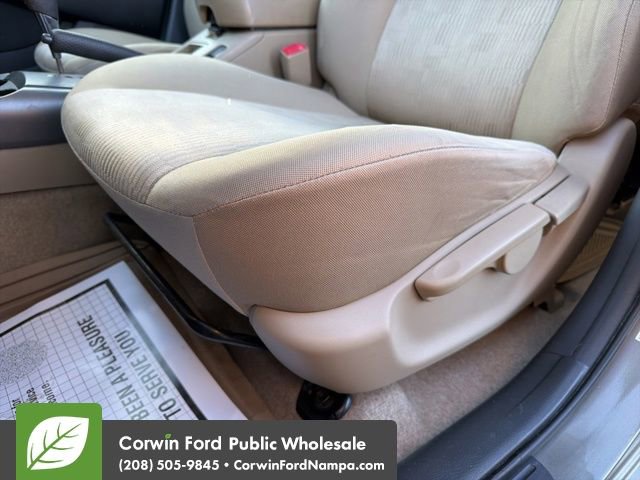 Used 2010 Toyota RAV4 4WD image 25