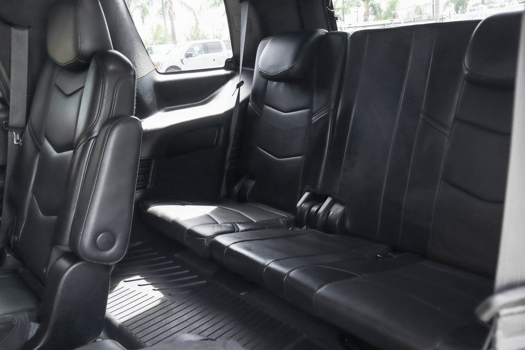 Used 2019 Cadillac Escalade Platinum AWD/4WD image 47