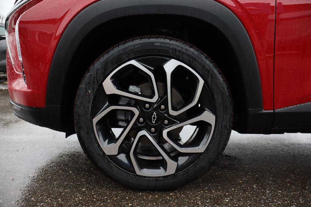 New 2026 Chevrolet Trax RS w/ Sunroof Package image 24