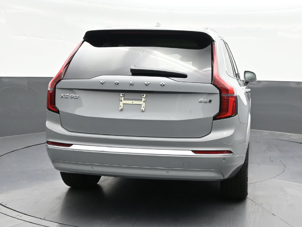 Used 2026 Volvo XC90 B6 Ultra w/ Protection Package AWD/4WD image 5