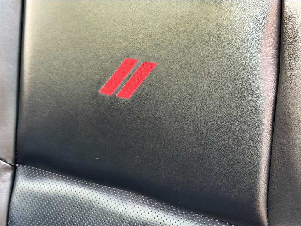 Used 2024 Dodge Durango GT image 12