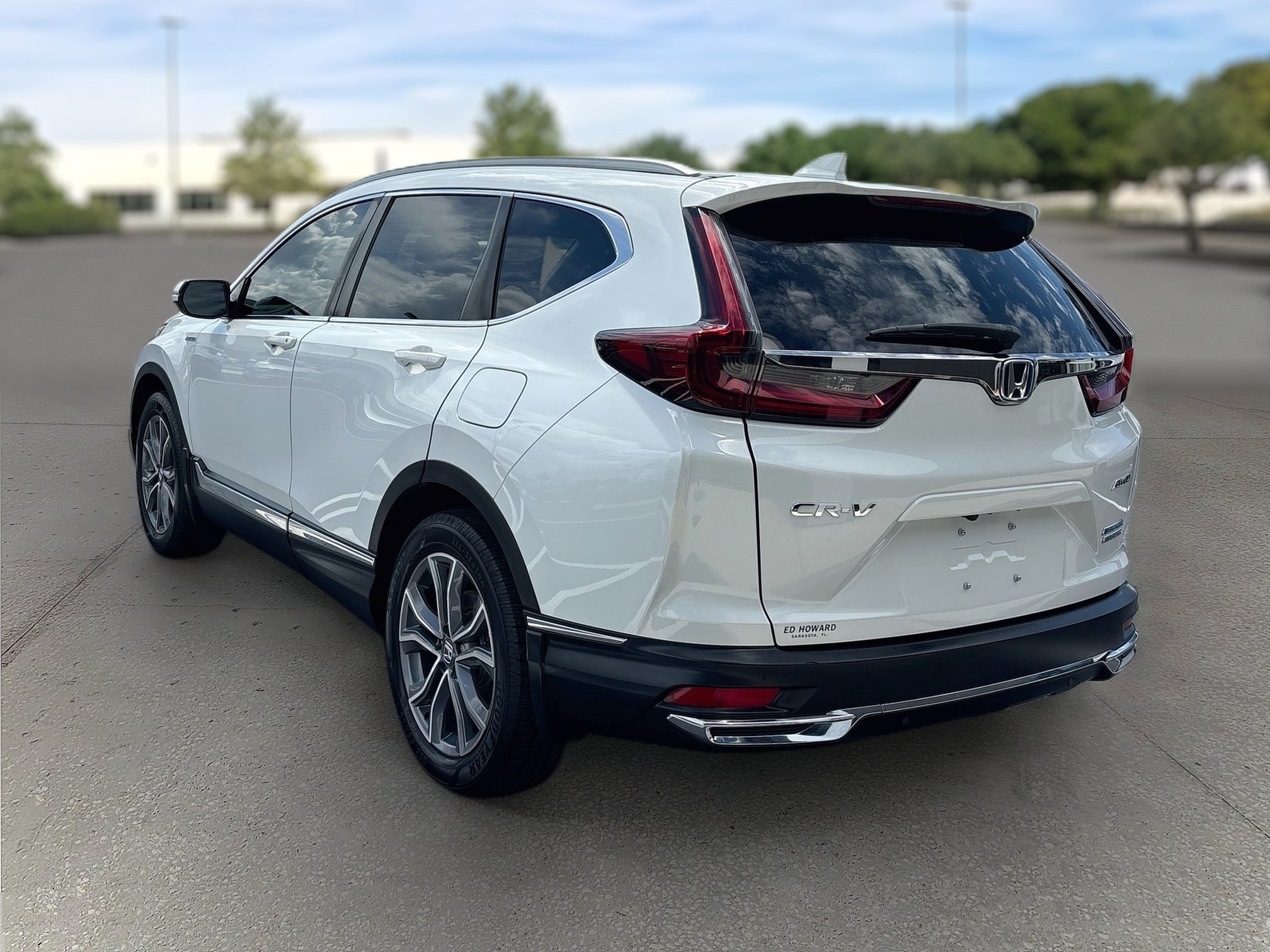 Used 2022 Honda CR-V Touring image 3