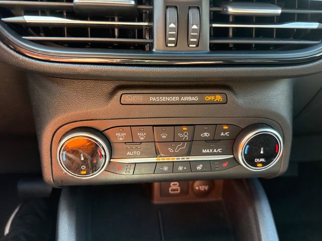 Used 2025 Ford Escape ST-Line Select AWD/4WD image 24