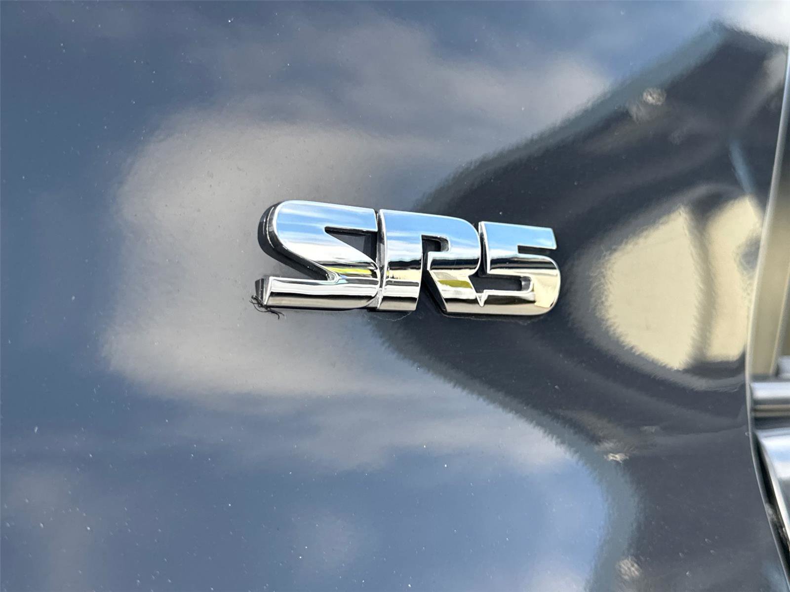 Used 2024 Toyota 4Runner SR5 AWD/4WD image 14