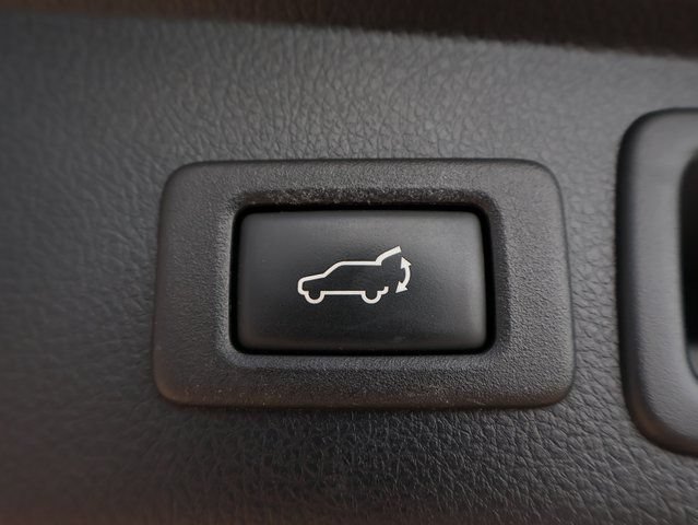 Used 2018 Subaru Forester 2.5i Touring AWD/4WD image 15
