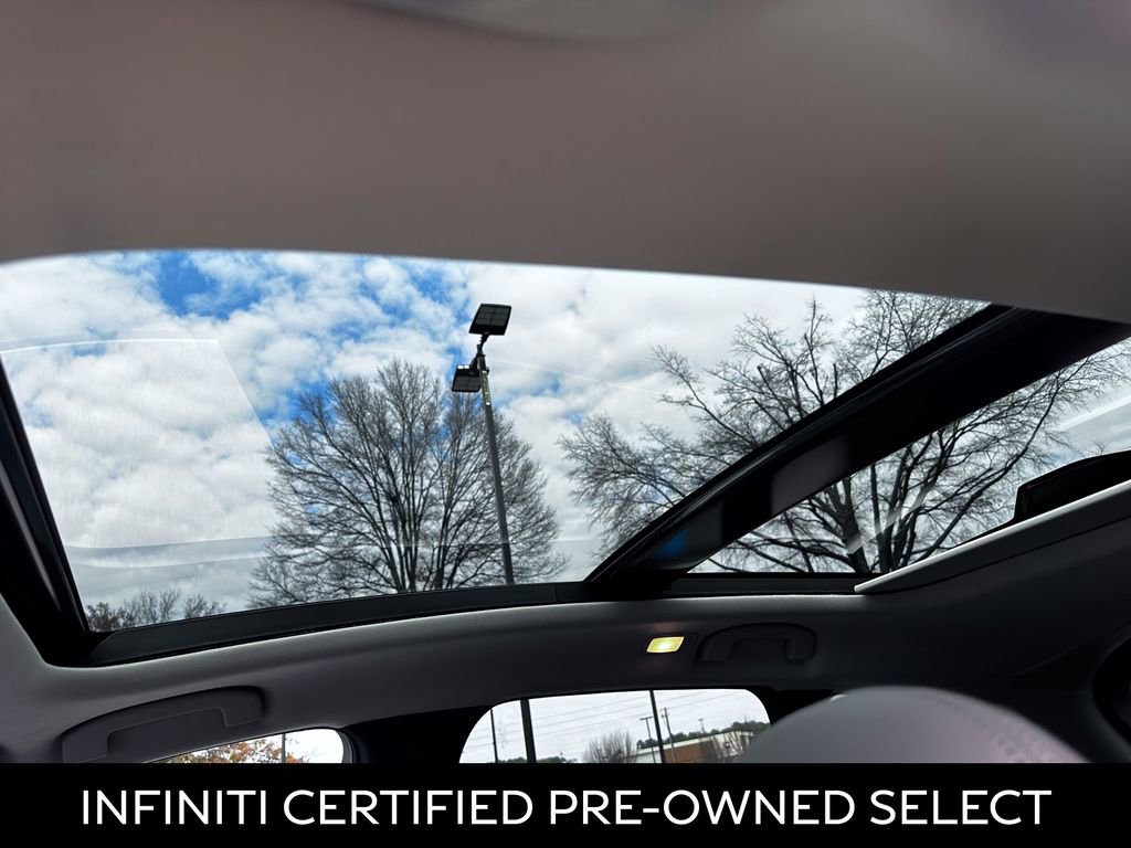 Certified 2023 INFINITI QX50 Luxe w/ Accent Package image 10