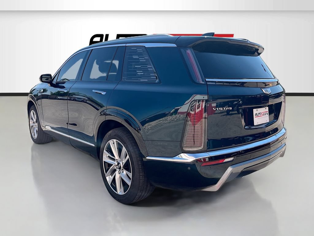 Used 2026 Cadillac Vistiq Luxury AWD/4WD image 5