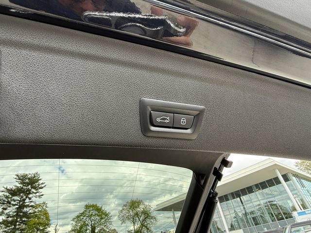 Certified 2024 BMW X6 xDrive40i w/ Parking Assistance Package AWD/4WD image 34