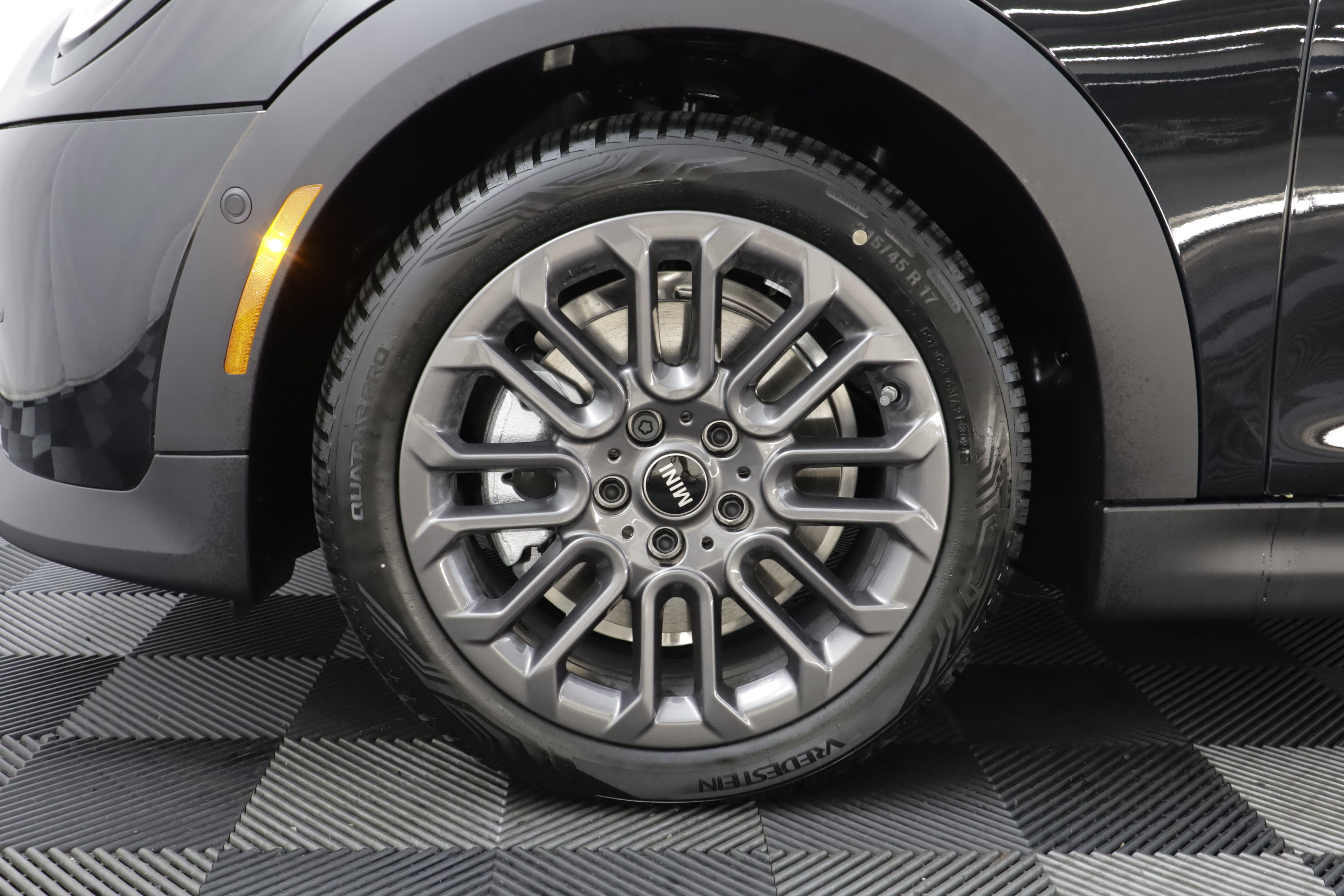 New 2027 MINI Cooper 2-Door Hardtop FWD image 19