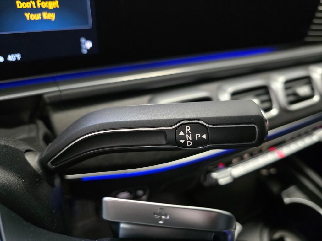 Used 2024 Mercedes-Benz GLE 350 4MATIC image 16