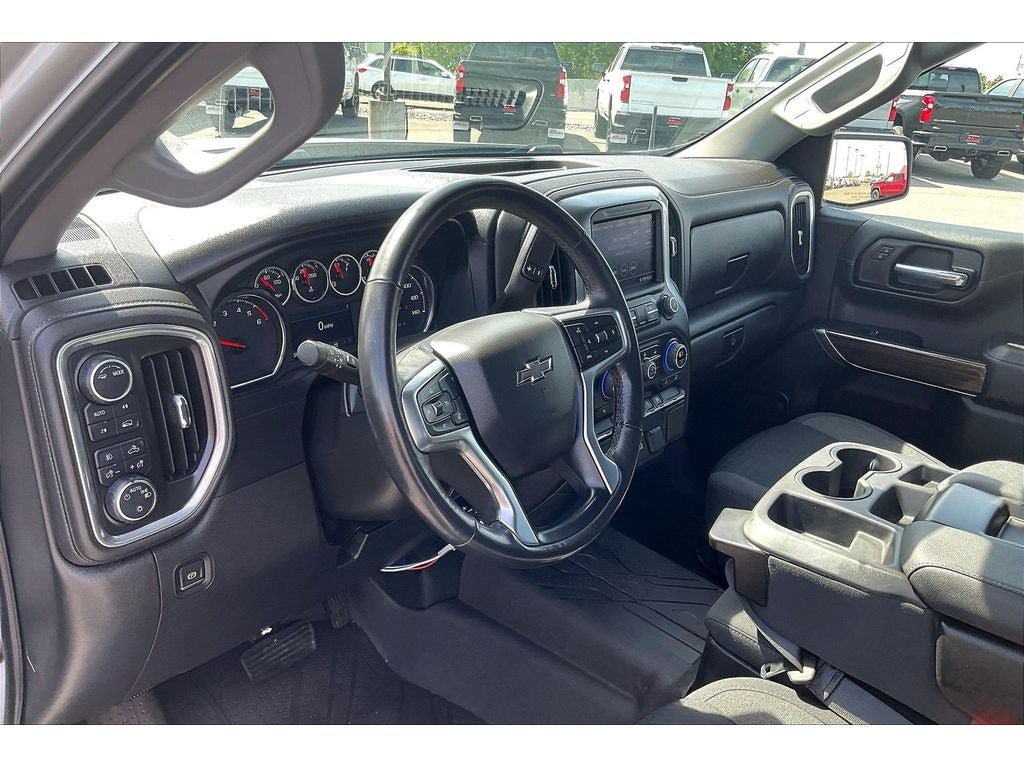 Used 2022 Chevrolet Silverado 1500 RST AWD/4WD image 16