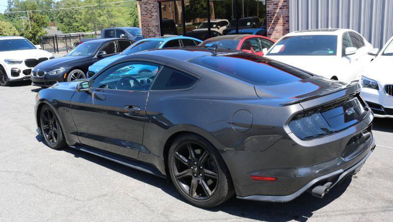 Used 2020 Ford Mustang GT RWD image 4