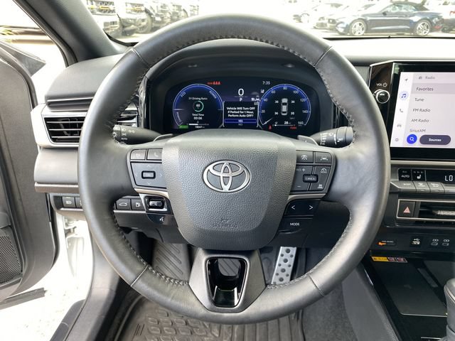 Used 2025 Toyota Camry XSE AWD/4WD image 28