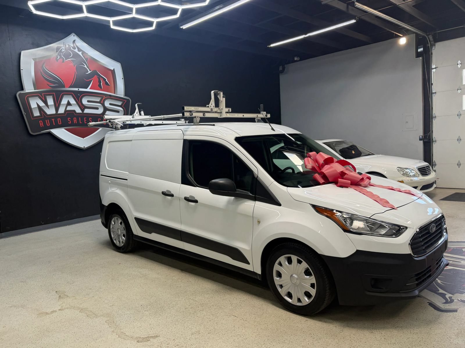 Used 2021 Ford Transit Connect XL FWD image 9