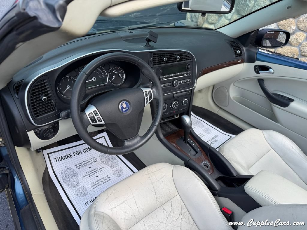 Used 2007 Saab 9-3 2.0T w/ Premium 16 Pkg FWD image 4
