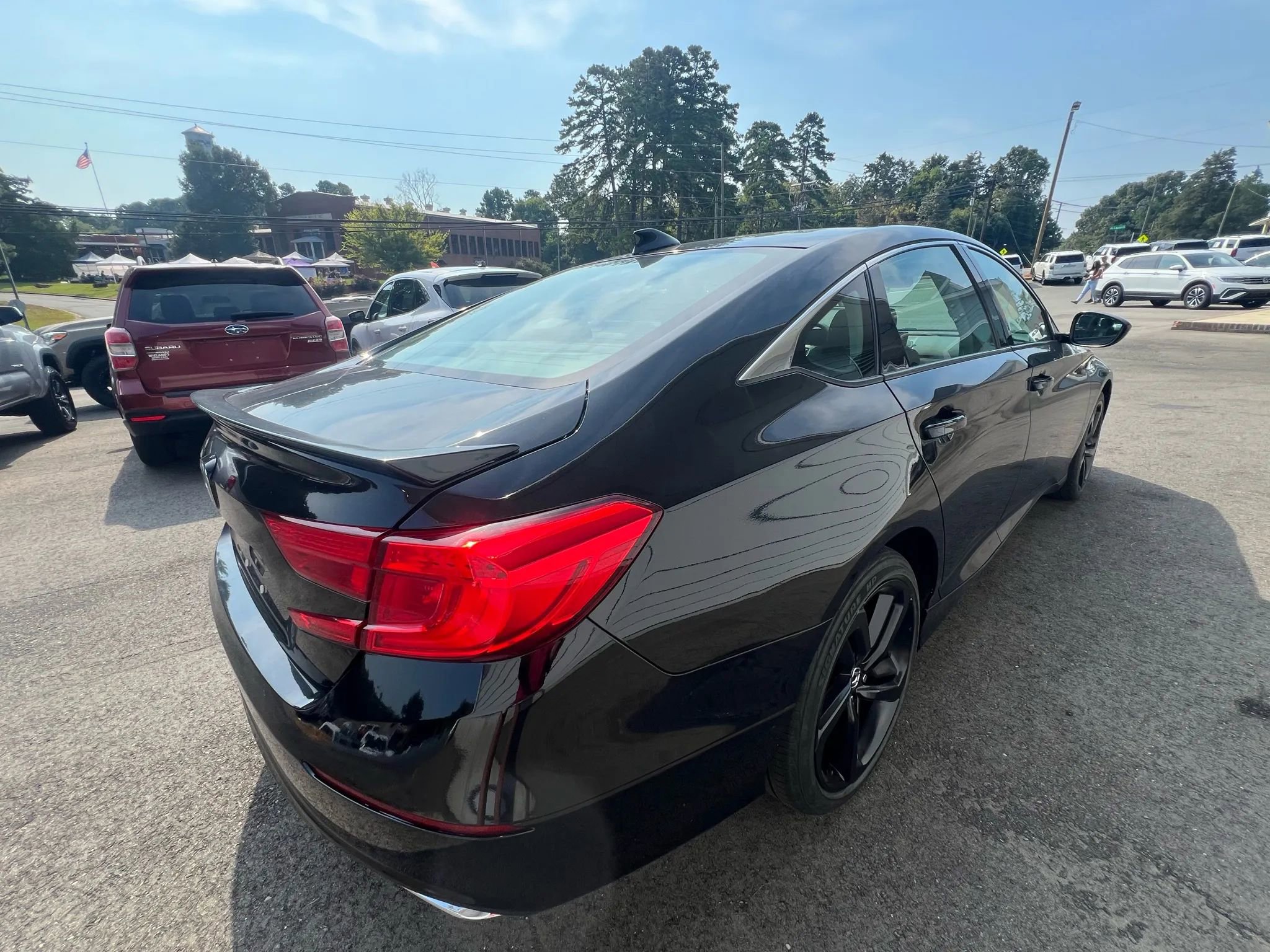 Used 2019 Honda Accord LX image 5