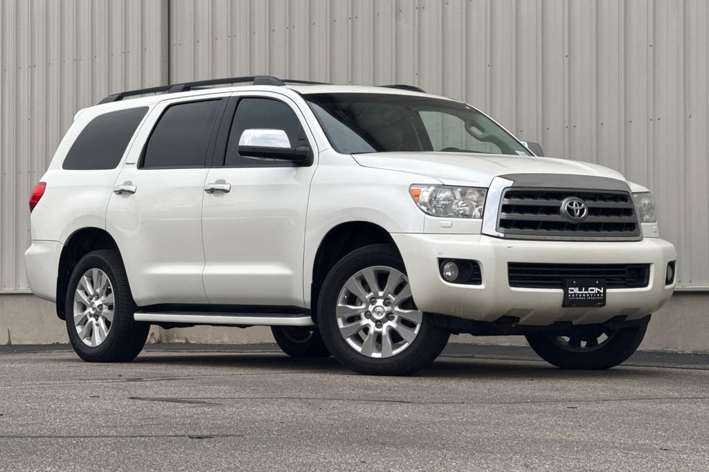 Used 2015 Toyota Sequoia Platinum AWD/4WD image 1