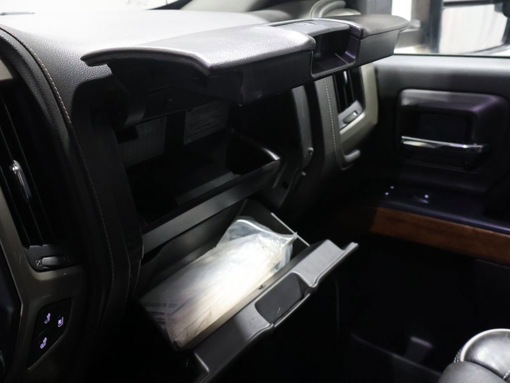 Used 2017 Chevrolet Silverado 2500 High Country w/ Duramax Plus Package image 30